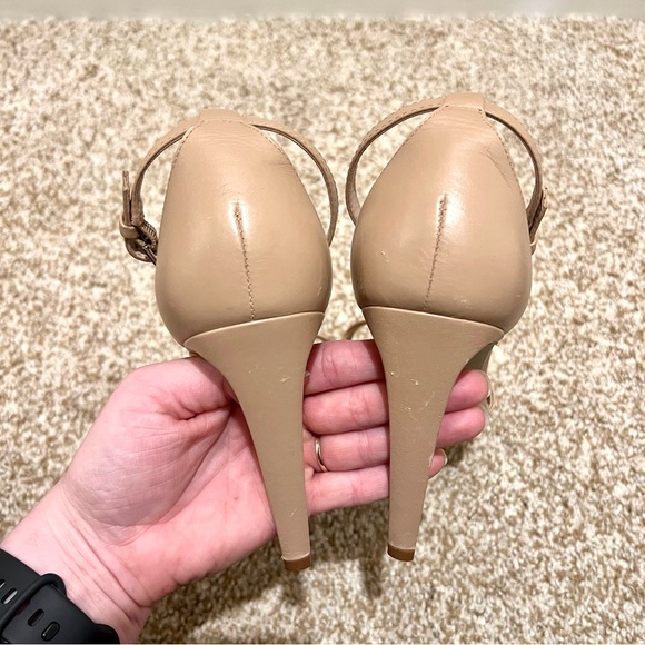 Steve Madden 4.25” Nude Heels Sandals with Ankle Strap Sz 9 - Picture 8 of 13